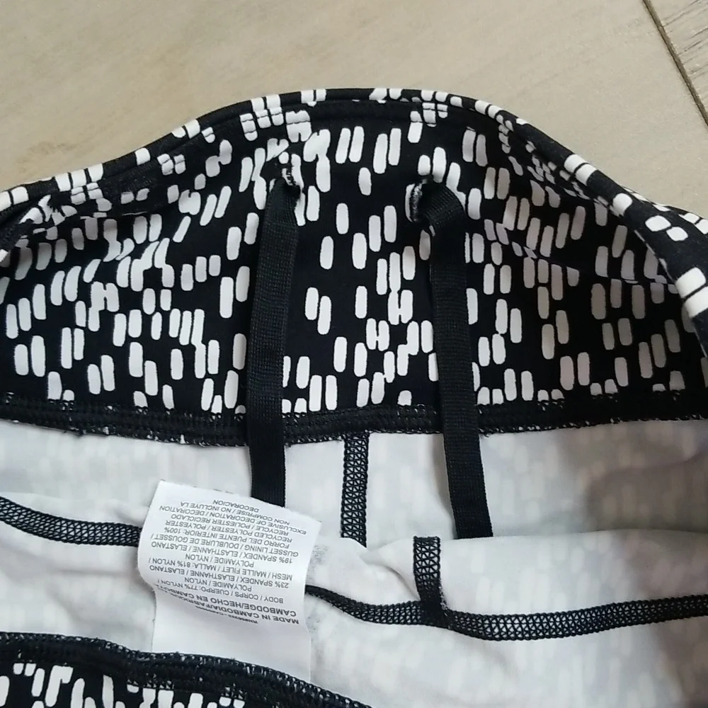 NIKE Dri Fit Activewear Leggings Sz Large - Picture 7 of 8